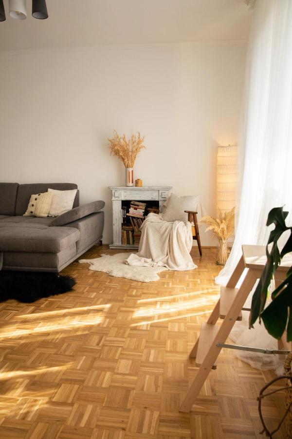 Firpo Apartman Eger Exterior photo